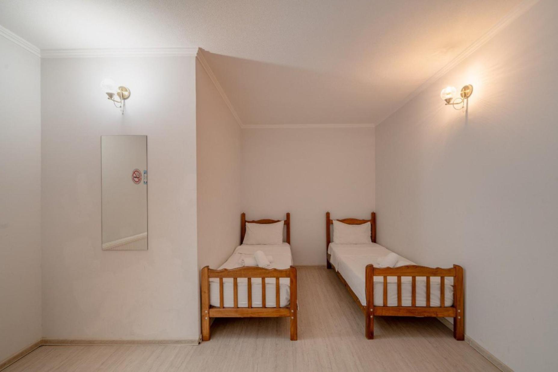 Hotel Tato & Coworking Space Tbilissi Extérieur photo